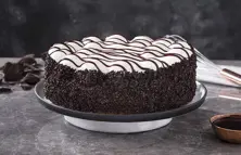 White Chocolate Profiterole Cake