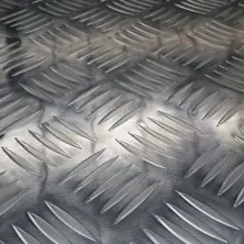 Aluminum non-slip plate