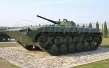 Véhicules blindés BMP-1