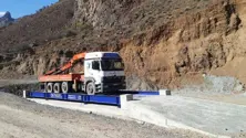 On-Floor Type Transport Plate
