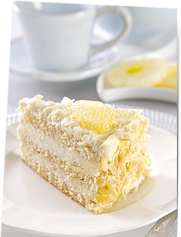 Pineapple Cake With Hazelnut