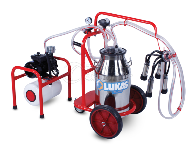 40.4 Mobile and Half Stable Single Milking Single Bucket Group