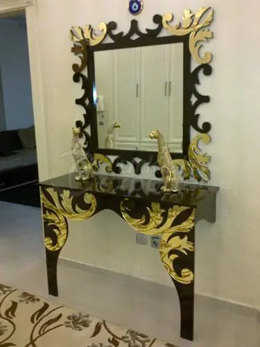 Decorative Mirror