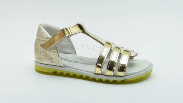 Children footwear