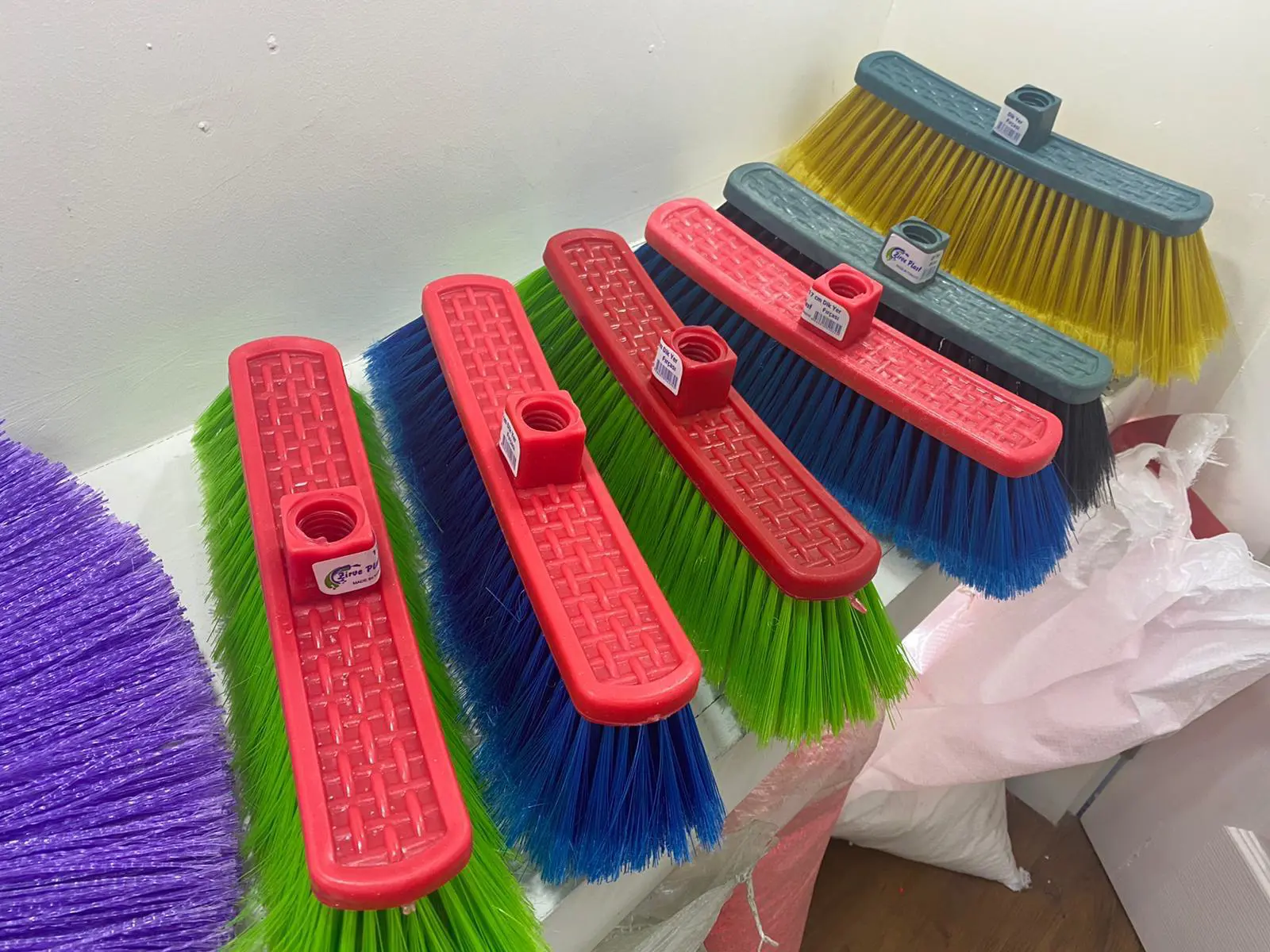 cleaning brush