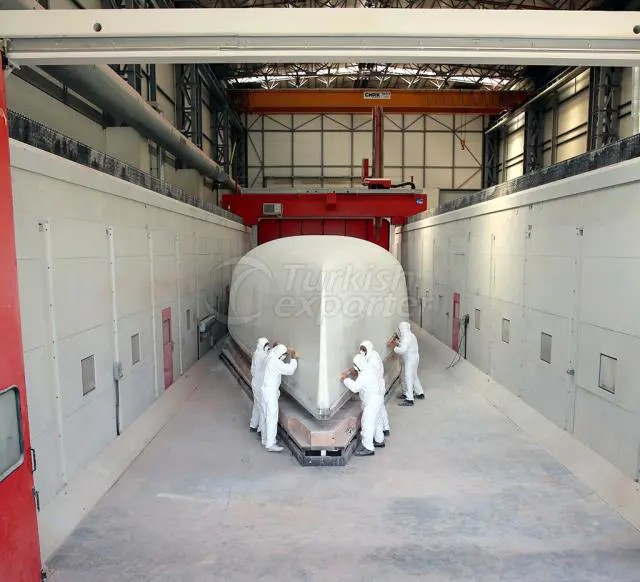 Plugs and Molds for Composite Boats
