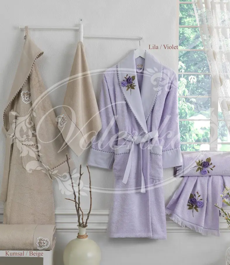 Embroidered Bambu Bathrobe Set