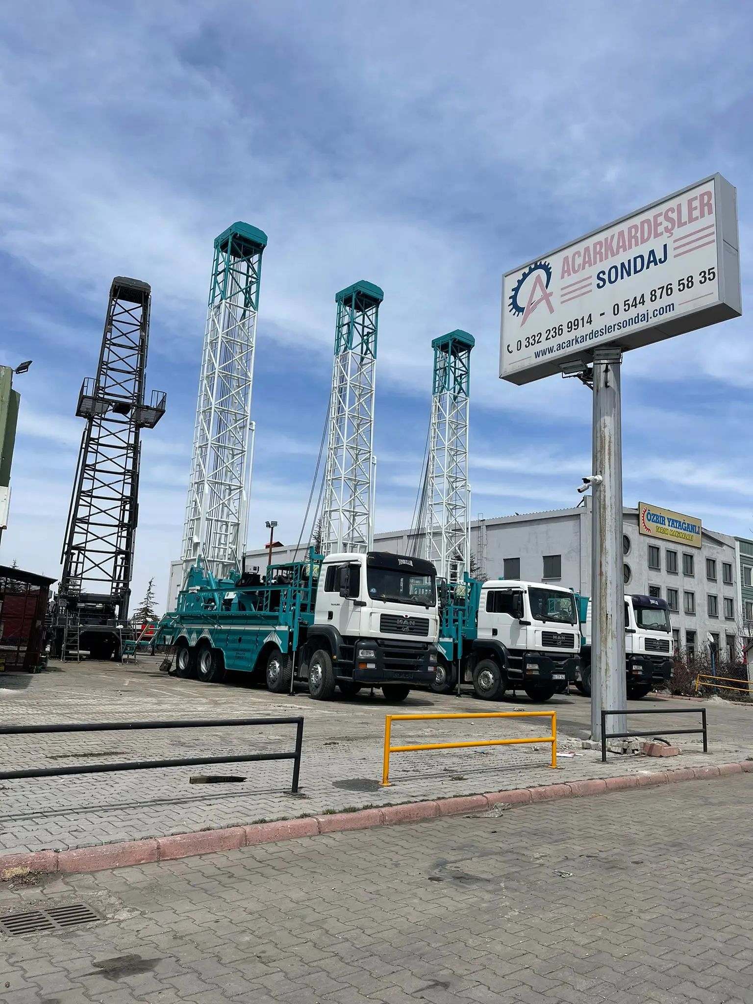 Plataforma de perforación de 1300 metros de profundidad montada en camión (sin camión)