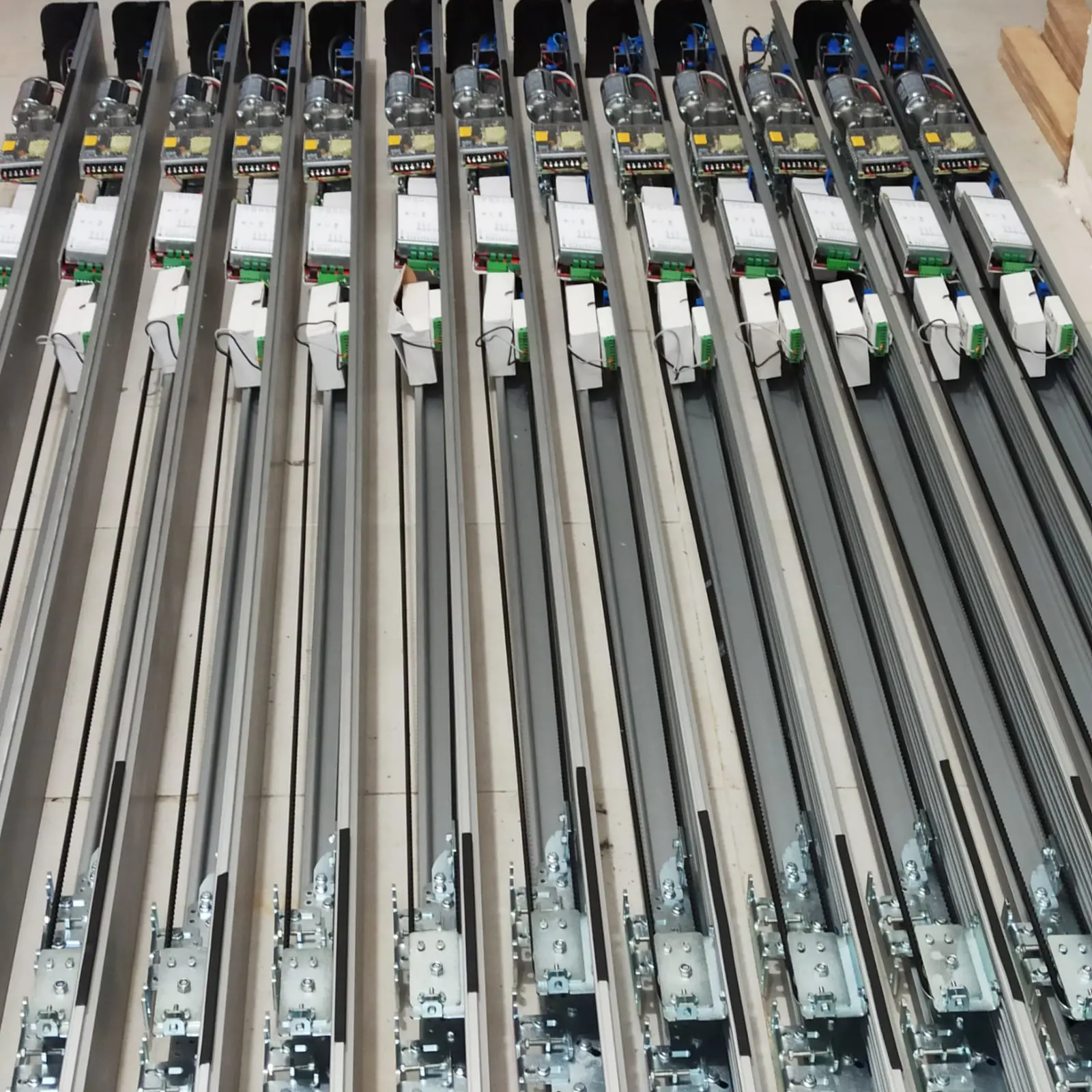 Sliding Door Operator 