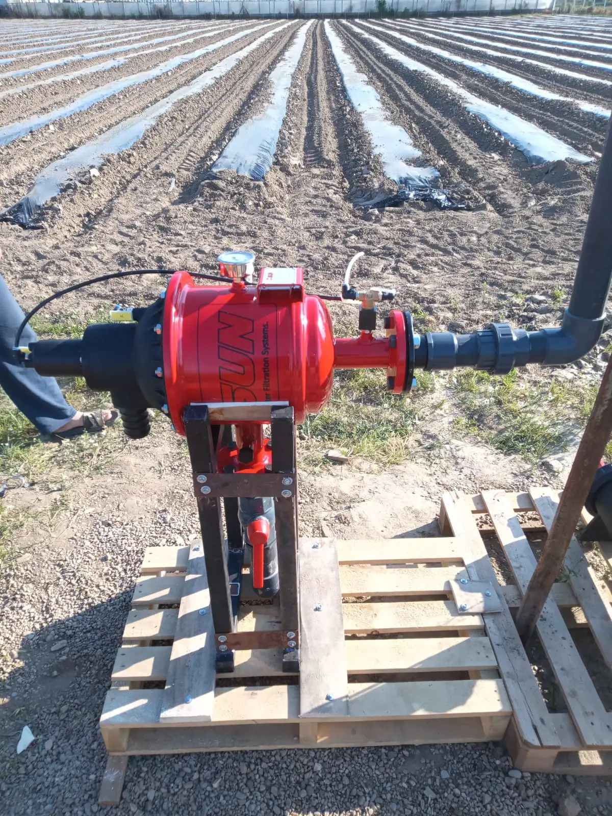 Agricultural irrigation filter