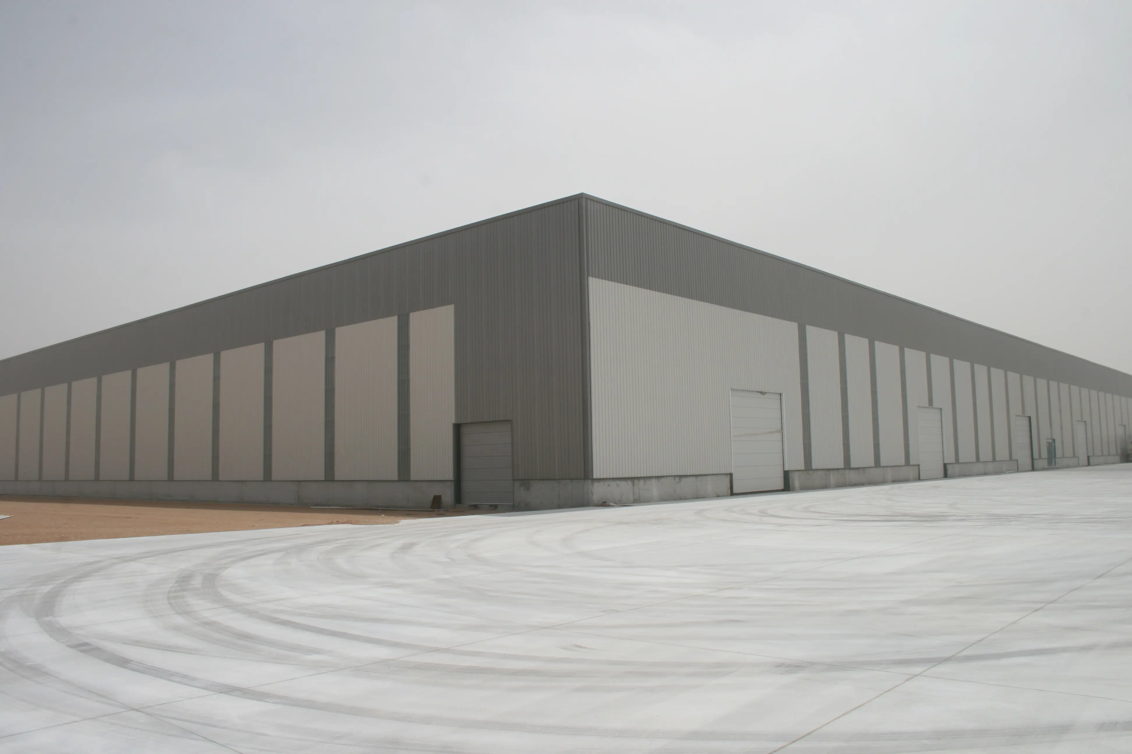 Steel service center