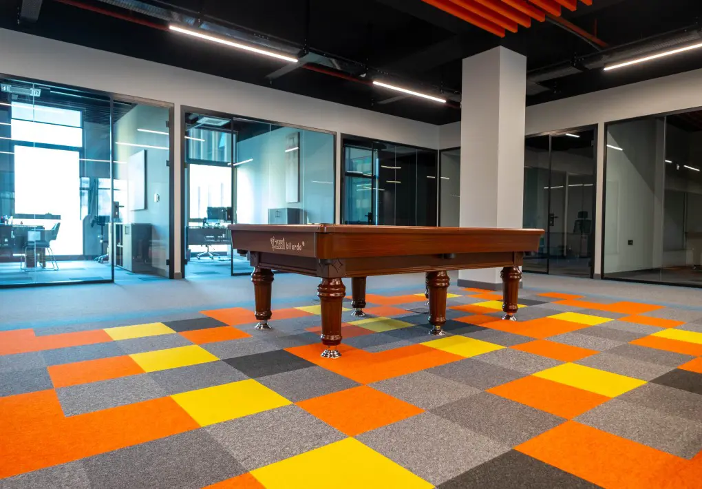 Carpet Tiles-Okur Zemin Kaplamalari Ltd. Sti.