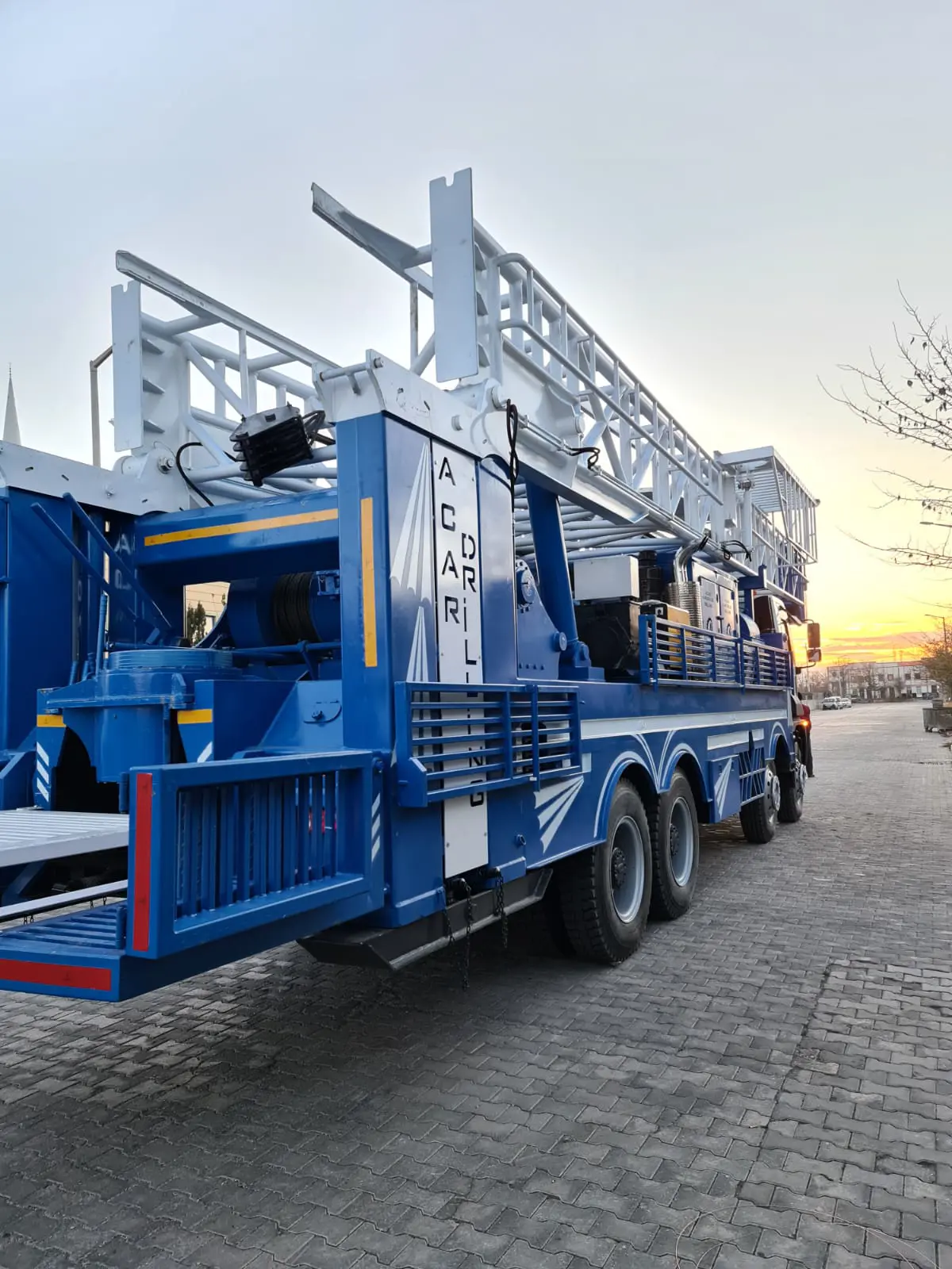 1300 meters Depth Drilling Rig  Mounted on Truck (Without Truck)