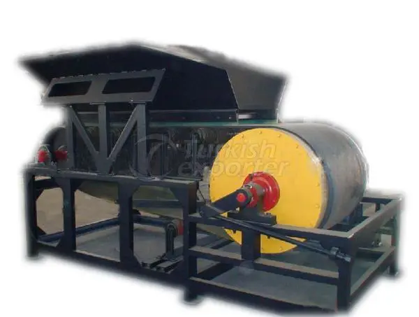 magnetic separator for lump ore