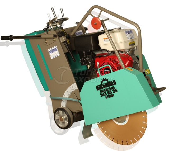 Asphalt Cutting Machine