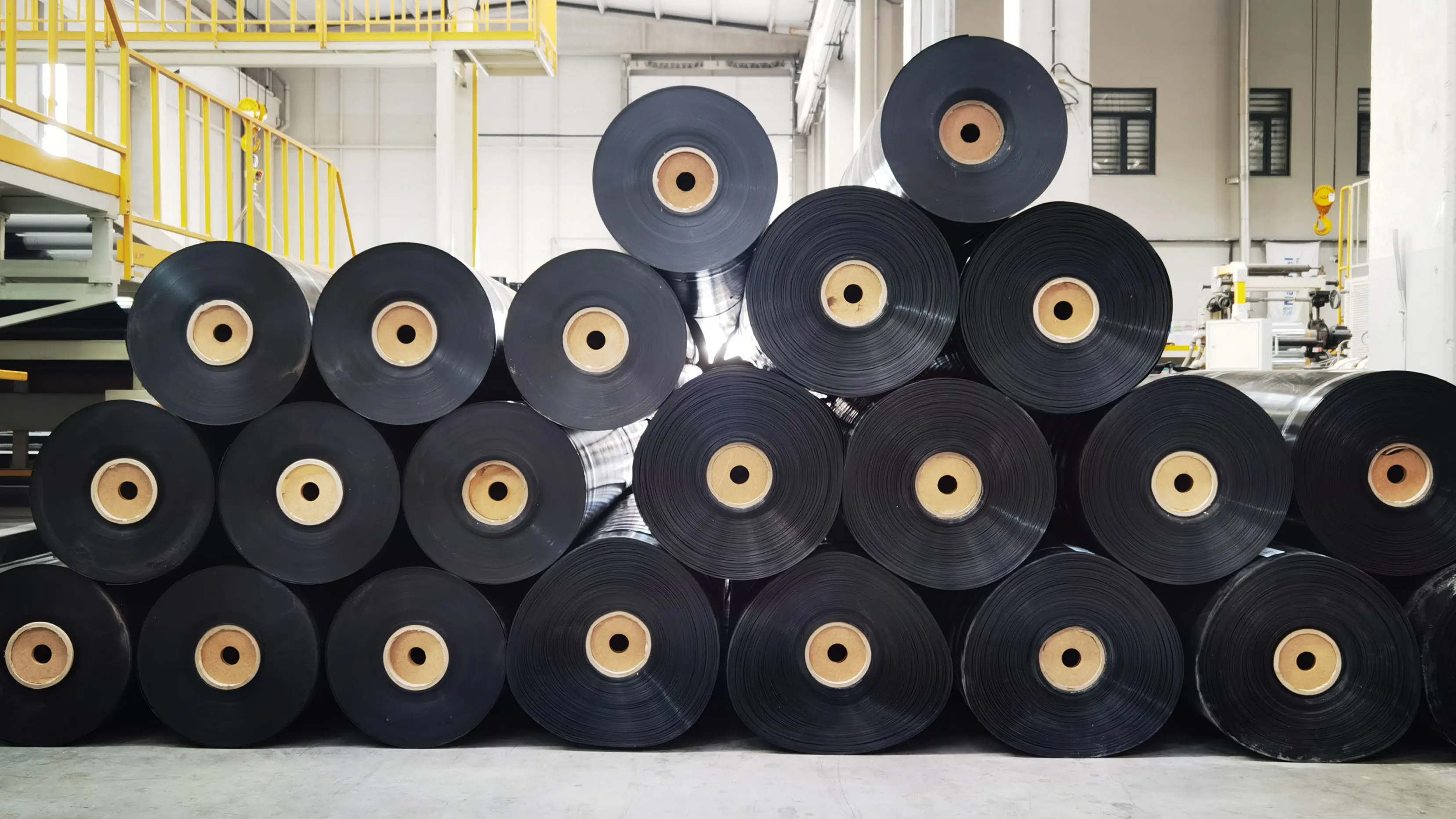 High Density Polyethylene HDPE Geomembrane-Natürel Mühendi̇sli̇k Madenci̇li̇k Ltd. ŞTi̇.