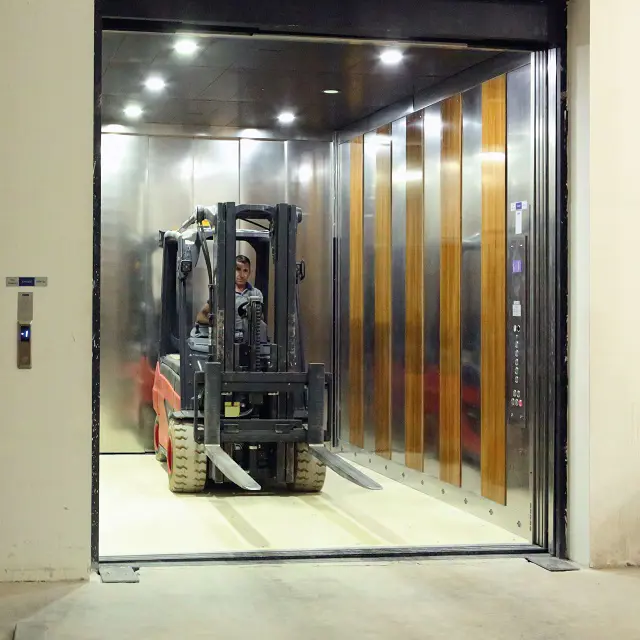 Elevator